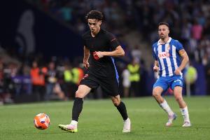 开云体育登录-罗马诺：福特未入选巴萨首轮名单，他可能在今夏离队